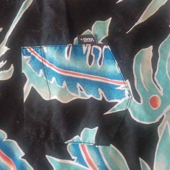 Vans Shirt Mens Large Blue Button Short Sleeve Hawaiian Athletic Leisure Golf - Picture 4 of 8